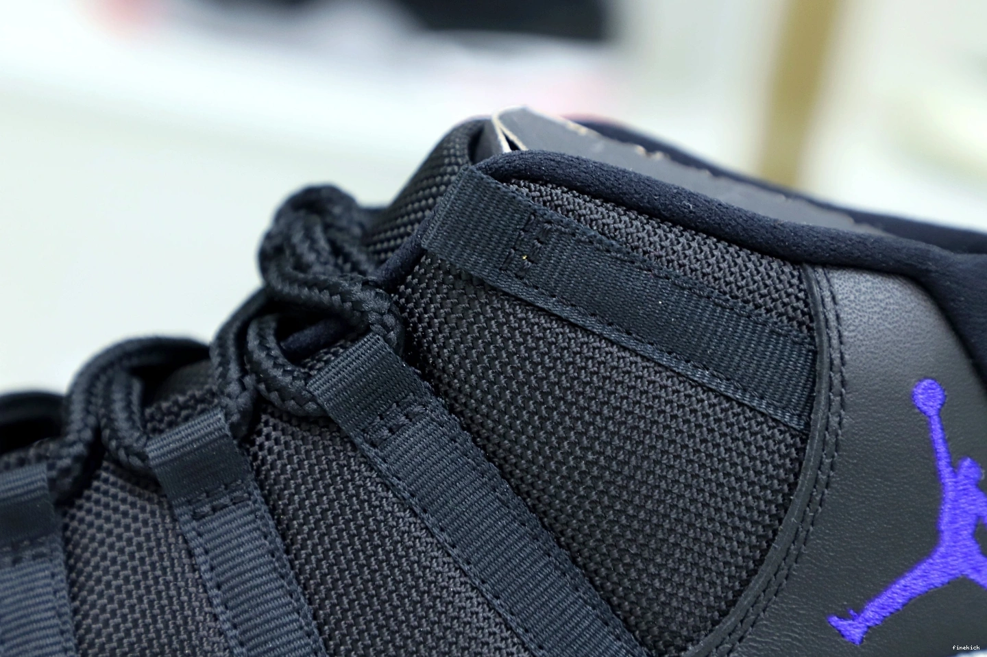 JORDAN AIR 11 NIKE 0717